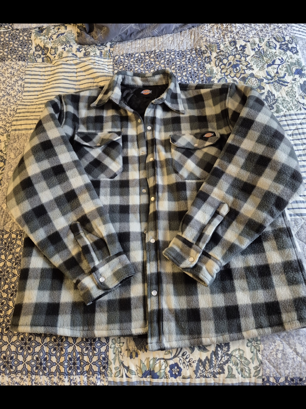 Dickies Men's Black & Gray Plaid Flannel Shirt Jacket